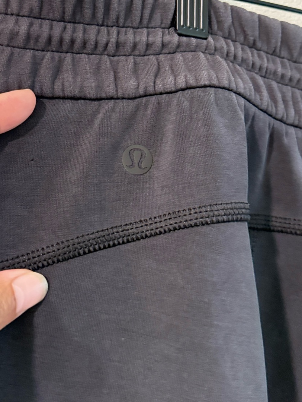 Lululemon Softstreme High Rise Straight Leg Pants Size 16 - Picture 10 of 11
